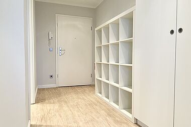 Bild zu Luxus 2-Zimmer-Wohnung mit Südbalkon und Tiefgaragenstellplatz in Rostock-Reutershagen