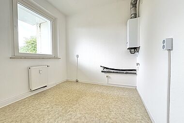 Bild zu Helle 3-Zimmer-Wohnung mit Südbalkon in Rostock-Lütten Klein
