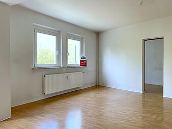 Bild zu Großzügige 2-Zimmer-Wohnung mit Wannenbad in Rostock-Dierkow