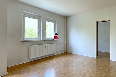 Bild zu Großzügige 2-Zimmer-Wohnung mit Wannenbad in Rostock-Dierkow