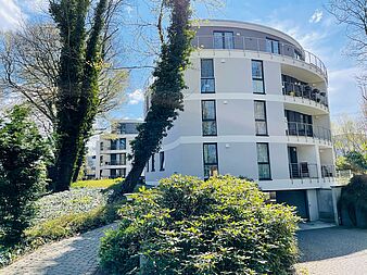 Bild zu Luxus 3-Zimmer-Wohnung mit hochwertiger Einbauküche und Aufzug in Rostock-Südstadt