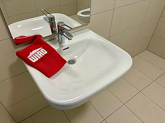 Bild zu Einzigartige Lage am Stadthafen! Moderne Bürofläche am Wasser in Rostock-Stadtmitte