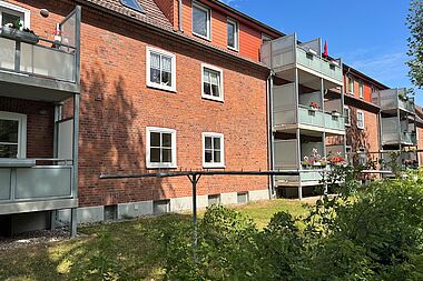 Bild zu Moderne 2-Zimmer-Dachgeschosswohnung mit Balkon in Rostock-Warnemünde
