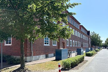 Bild zu Moderne 2-Zimmer-Dachgeschosswohnung mit Balkon in Rostock-Warnemünde