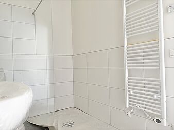 Bild zu Noch zu errichtende 2-Zimmer-Erdgeschosswohnung in Rostock-Gehlsdorf mit offener Küche und Balkon