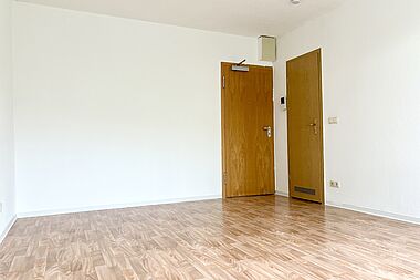 Bild zu 1-Zimmer-Wohnung mit Aufzug & Westbalkon in Rostock-Reutershagen