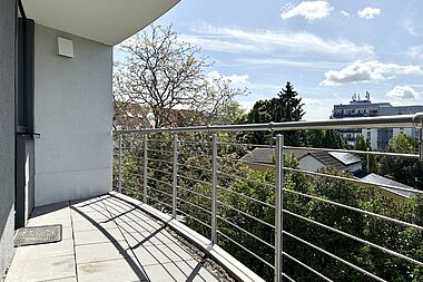 Bild zu Luxus 3-Zimmer-Wohnung mit hochwertiger Einbauküche und Aufzug in Rostock-Südstadt