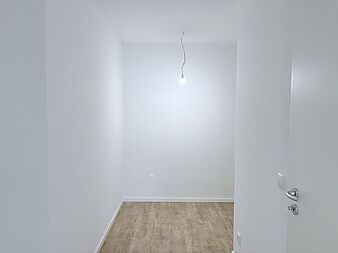 Bild zu Neubau! 3-Zimmer-Wohnung mit Fußbodenheizung und Südbalkon in Rostock-Groß Klein