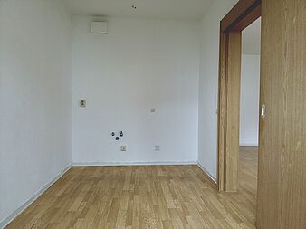 Bild zu 3-Zimmer-Wohnung mit großem Kinderzimmer in Rostock-Groß Klein