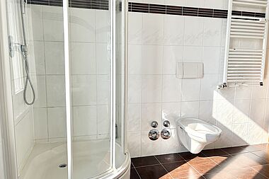Bild zu Maisonettewohnung! 4-Zimmer-Wohnung mit Vollbad in Rostock-Stadtmitte