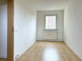 Bild zu 3-Zimmer-Wohnung mit großem Kinderzimmer in Rostock-Groß Klein