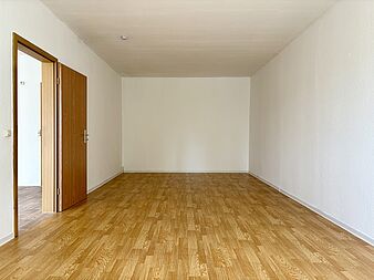 Bild zu 2-Zimmer-Wohnung mit verglasten Südbalkon in Rostock-Lichtenhagen
