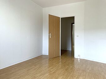 Bild zu Großzügige 2-Zimmer-Wohnung mit Wannenbad in Rostock-Dierkow