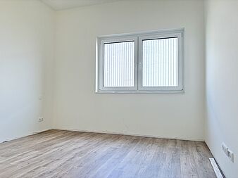 Bild zu Noch zu errichtende 2-Zimmer-Erdgeschosswohnung in Rostock-Gehlsdorf mit offener Küche und Balkon