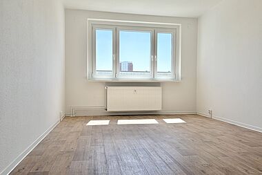 Bild zu Sonnenseite des Lebens: 3 Zimmer-Wohnung mit Südbalkon in der obersten Etage in Rostock-Lütten Klein
