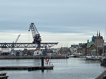 Bild zu Einzigartige Lage am Stadthafen! Bürofläche mit Wasserblick in Rostock – Kröpeliner -Tor-Vorstadt