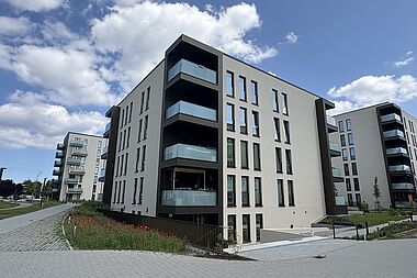 Bild zu Moderne 2-Zimmer-Wohnung mit Aufzug, Fußbodenheizung und Tageslichtbad in Rostock-Lichtenhagen