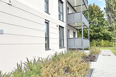 Bild zu Neubau! 4-Zimmer-Wohnung mit Fußbodenheizung und Südbalkon in Rostock-Groß Klein
