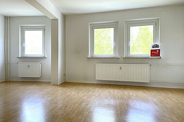 Bild zu Großzügige 2-Zimmer-Wohnung mit Wannenbad in Rostock-Dierkow