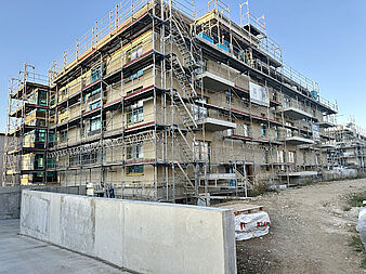 Bild zu Noch zu errichtende Neubau-Staffelgeschosswohnung mit 4-Zimmen & drei Balkonen in Rostock-Gehlsdorf