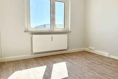 Bild zu Luxus 3-Zimmer-Wohnung mit hochwertiger Einbauküche in Rostock-Lichtenhagen