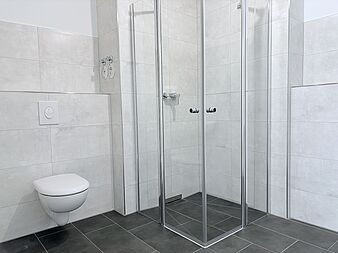 Bild zu Neubau! 3-Zimmer-Wohnung mit Fußbodenheizung und Südbalkon in Rostock-Groß Klein
