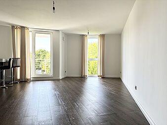 Bild zu Luxus 3-Zimmer-Wohnung mit hochwertiger Einbauküche und Aufzug in Rostock-Südstadt