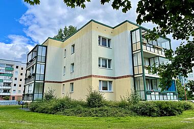 Bild zu Frisch verfügbar: 2-Zimmer-Wohnung in Rostock-Groß Klein in der obersten Etage
