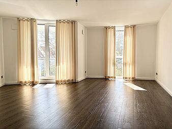 Bild zu Luxus 3-Zimmer-Wohnung mit hochwertiger Einbauküche und Aufzug in Rostock-Südstadt