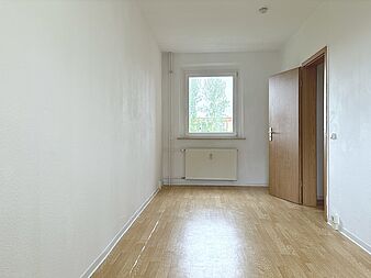 Bild zu 3-Zimmer-Wohnung mit großem Kinderzimmer in Rostock-Groß Klein