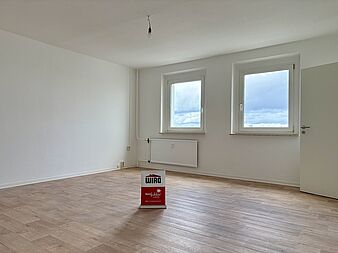 Bild zu Renovierte 2-Zimmer-Wohnung mit Aufzug in Rostock-Evershagen