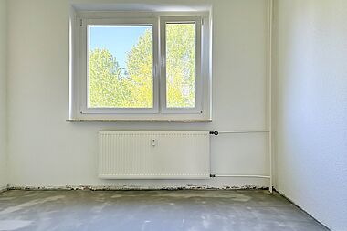 Bild zu Helle 3-Zimmer-Wohnung mit großer Küche in Rostock-Groß Klein