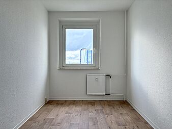Bild zu Renovierte 2-Zimmer-Wohnung mit Aufzug in Rostock-Evershagen
